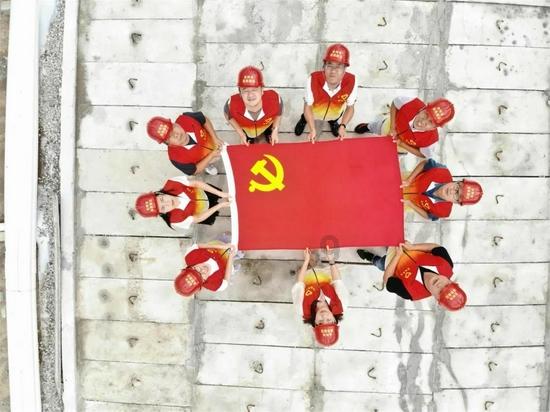 你认为那些因为家长催婚而仓促结婚的人后来怎么样了？游戏画面